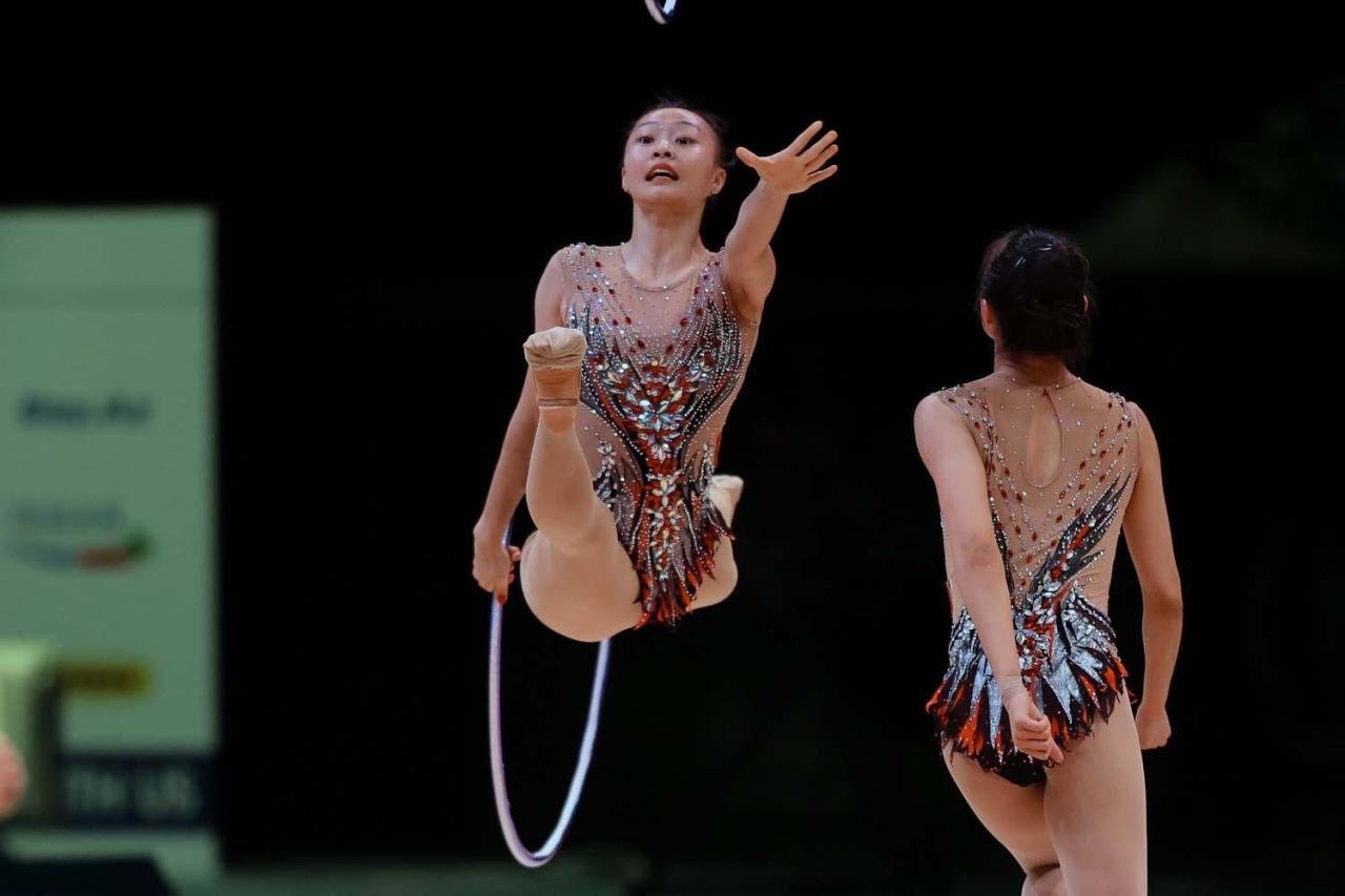 Milli Gimnastika Arenasında bədii gimnastika üzrə Dünya Kubokunun iştirakçılarının podium məşqləri keçirilib 