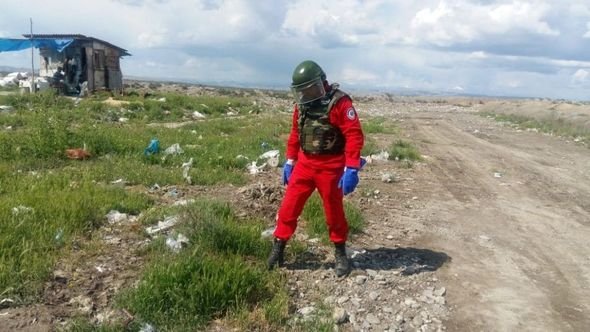 Yevlaxda zibillikdən əl qumbarası və partladıcı tapılıb - FOTO