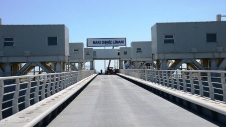 Bakı Dəniz Ticarət Limanında ölüm - Gəmidə qadın...