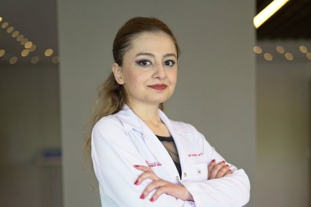 Koronavirus xəstələrinin əsas əlamətləri və müalicə üsulları - həkim RƏYİ