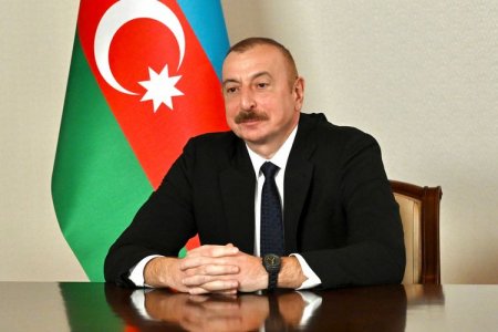 İlham Əliyev siyasi liderliklə yanaşı, həm də zəfər qazanmış lider obrazının təcəssümüdür