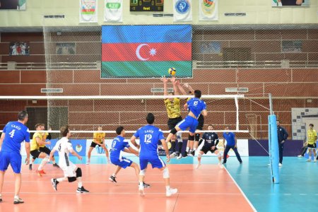 Kişi voleybolçular arasında Yüksək Liqada VI tura yekun vurulub