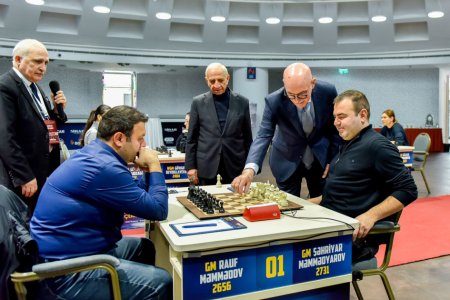 Şahmat üzrə ölkə çempionatında final mərhələsinin ilk oyunları keçirilib