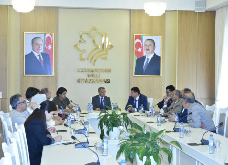 Mərakeşli jurnalistlər Milli Kitabxananda olublar