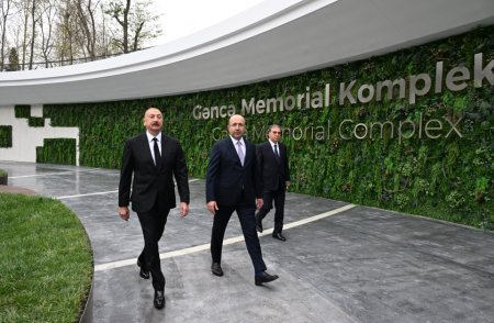Prezident İlham Əliyev Gəncə Memorial Kompleksinin açılışında iştirak edib